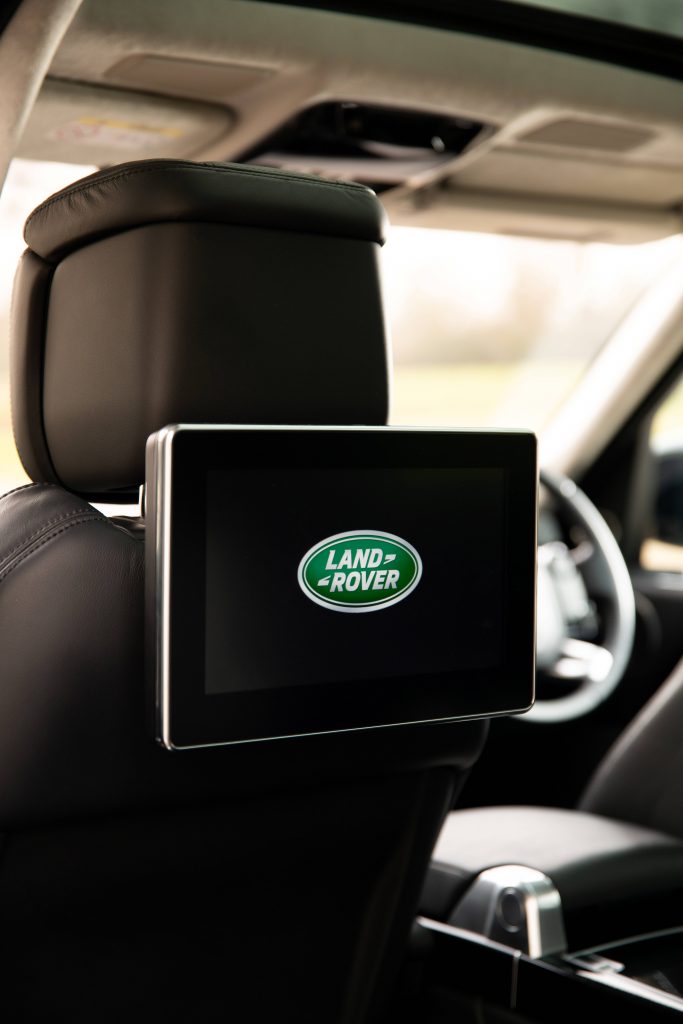 Range Rover Chauffeurs Luton Services